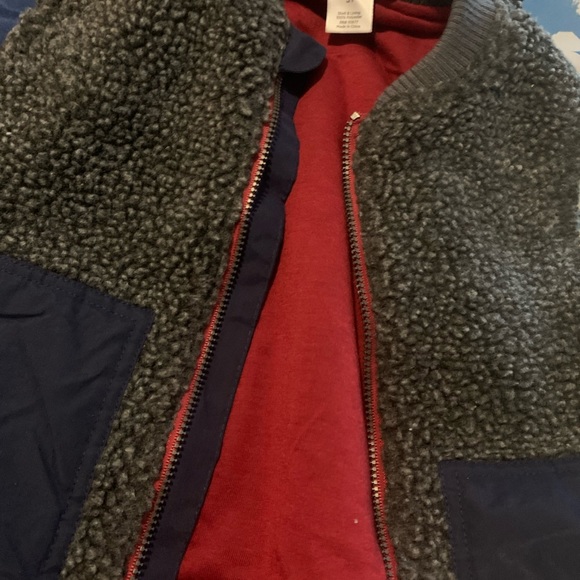 Winter gray vest - Picture 3 of 4